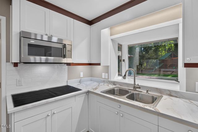 13 Winthrop Court, Durham, NC 27707