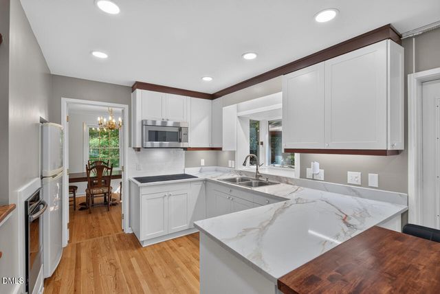 13 Winthrop Court, Durham, NC 27707