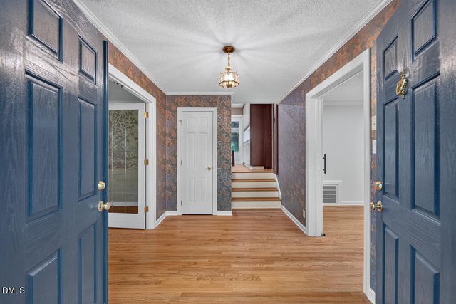 13 Winthrop Court, Durham, NC 27707