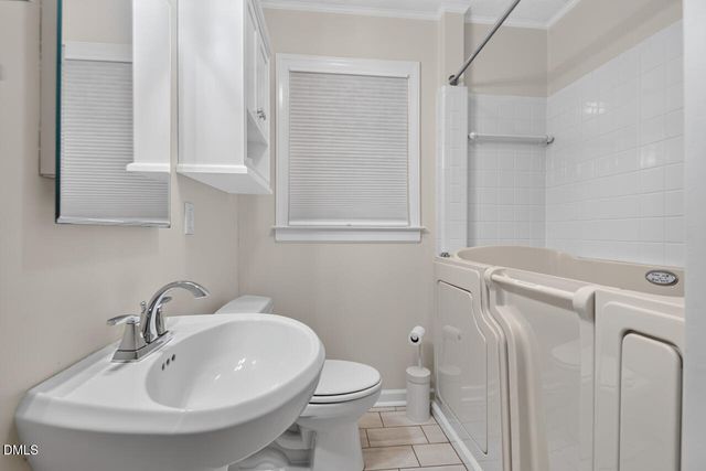 13 Winthrop Court, Durham, NC 27707