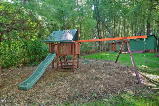 13 Winthrop Court, Durham, NC 27707