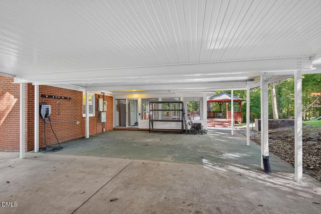 13 Winthrop Court, Durham, NC 27707