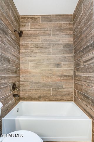 516 Caddo Lane, Clint, TX 79836