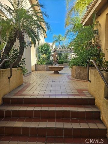 415 E Dryden Street 101, Glendale, CA 91207