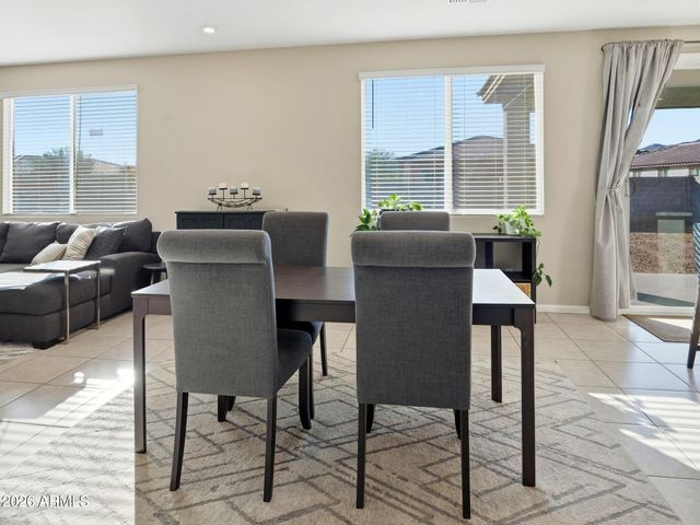 2037 E WETLEAF Place, Casa Grande, AZ 85122