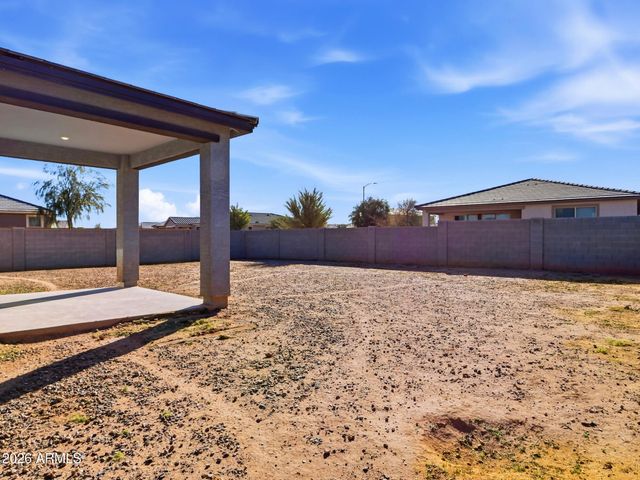 2037 E WETLEAF Place, Casa Grande, AZ 85122