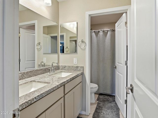 2037 E WETLEAF Place, Casa Grande, AZ 85122