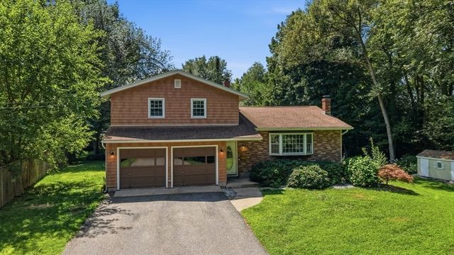 1 Corey St, Agawam, MA 01001