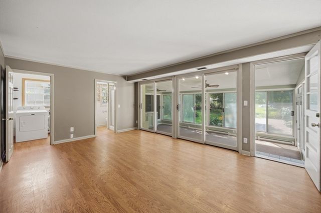 1 Corey St, Agawam, MA 01001