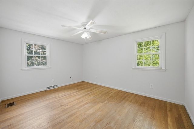 1 Corey St, Agawam, MA 01001