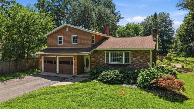 1 Corey St, Agawam, MA 01001