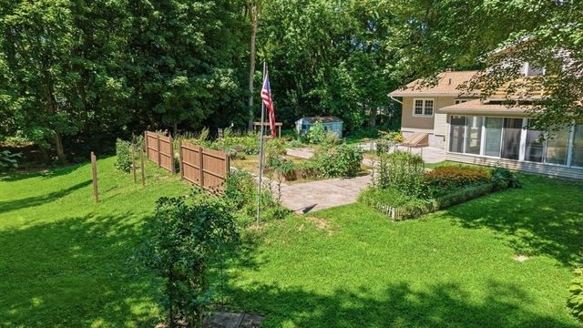 1 Corey St, Agawam, MA 01001