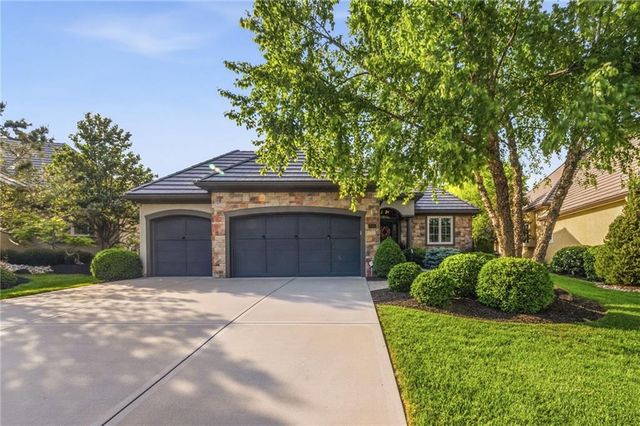 15164 FONTANA Street, Leawood, KS 66224