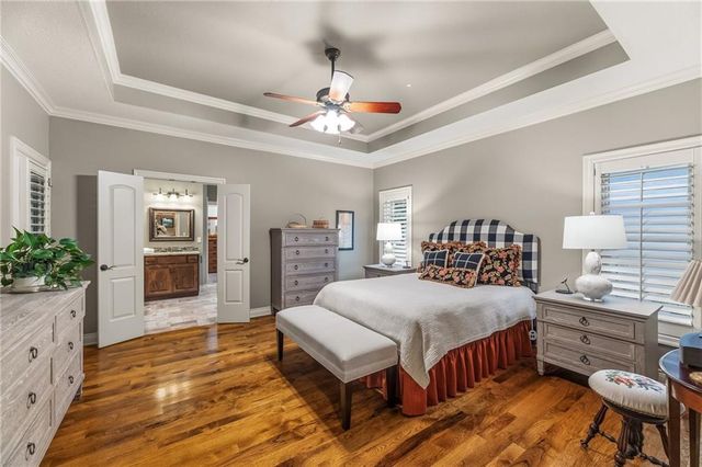 15164 FONTANA Street, Leawood, KS 66224