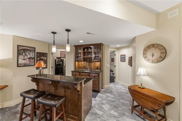 15164 FONTANA Street, Leawood, KS 66224
