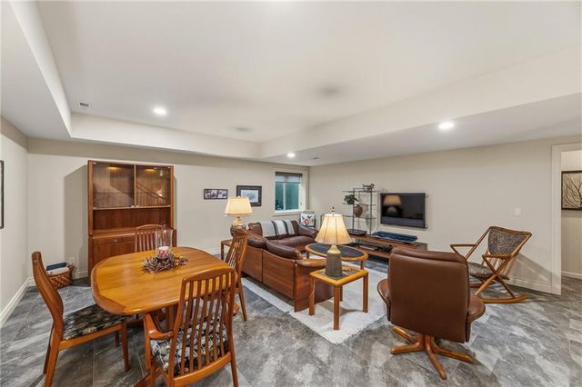 15164 FONTANA Street, Leawood, KS 66224