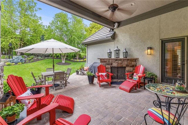 15164 FONTANA Street, Leawood, KS 66224