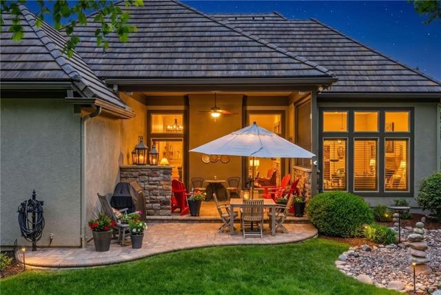 15164 FONTANA Street, Leawood, KS 66224