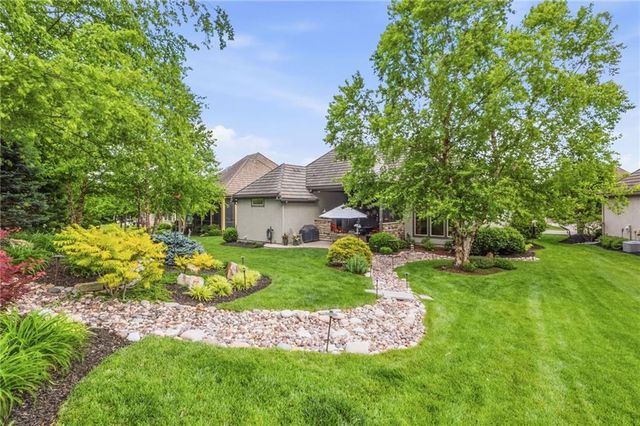 15164 FONTANA Street, Leawood, KS 66224