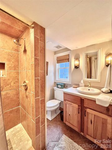 271 Brook Street, Waynesville, NC 28786