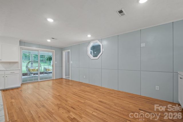 115 Eastwood Park Drive SE, Lenoir, NC 28645