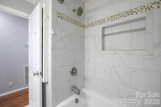 115 Eastwood Park Drive SE, Lenoir, NC 28645