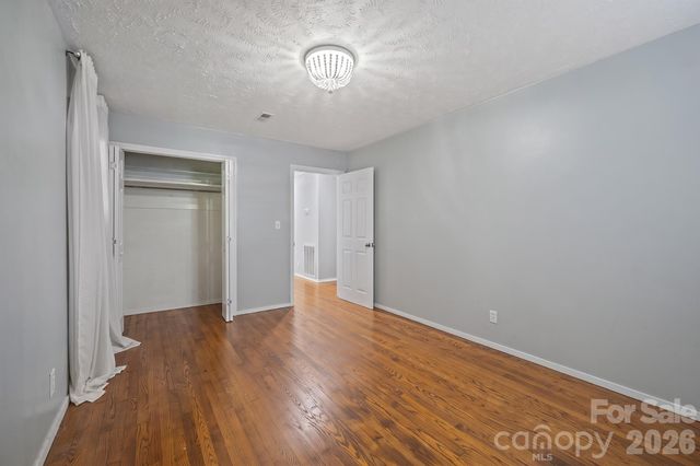 115 Eastwood Park Drive SE, Lenoir, NC 28645