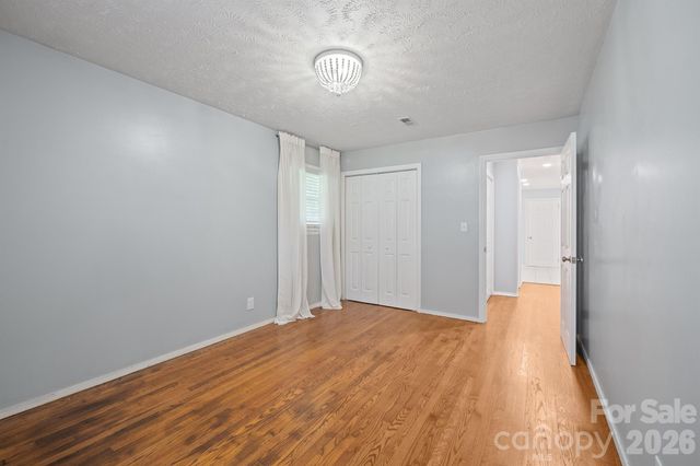 115 Eastwood Park Drive SE, Lenoir, NC 28645