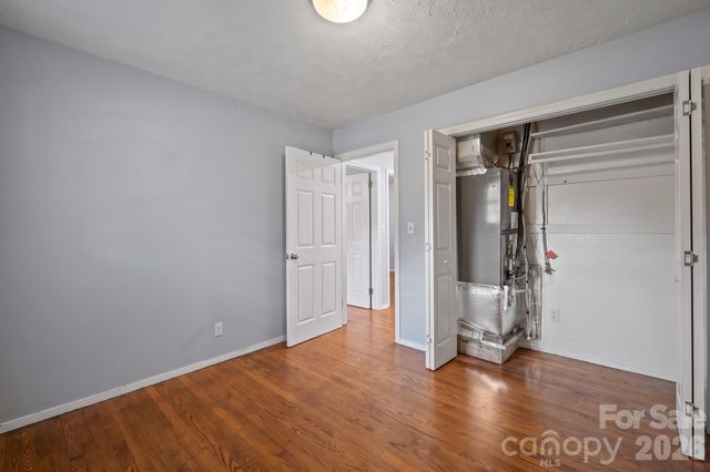 115 Eastwood Park Drive SE, Lenoir, NC 28645