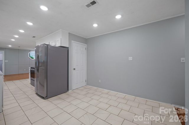 115 Eastwood Park Drive SE, Lenoir, NC 28645