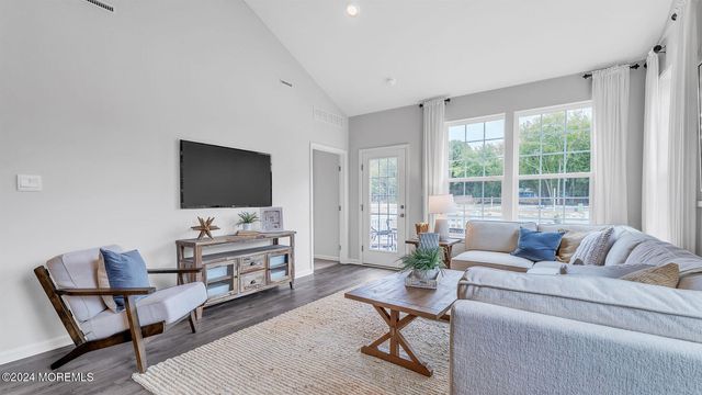 63 Penny Lane, Neptune Township, NJ 07753