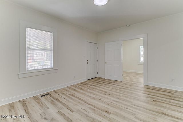 709 S 10th Street, Wilmington, NC 28401