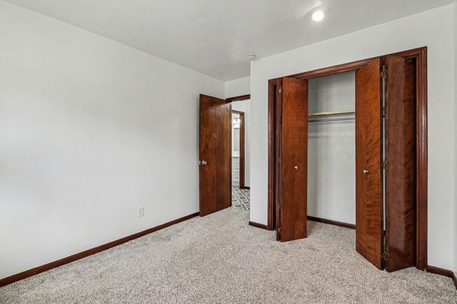 5381 Thayer Avenue, Kalamazoo, MI 49004