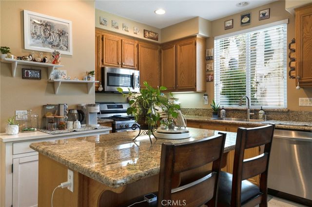 37241 Galileo Lane, Murrieta, CA 92563