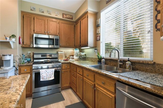 37241 Galileo Lane, Murrieta, CA 92563