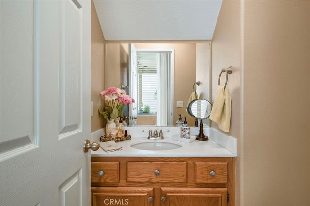 37241 Galileo Lane, Murrieta, CA 92563