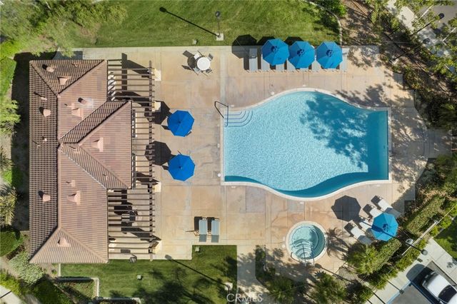 37241 Galileo Lane, Murrieta, CA 92563