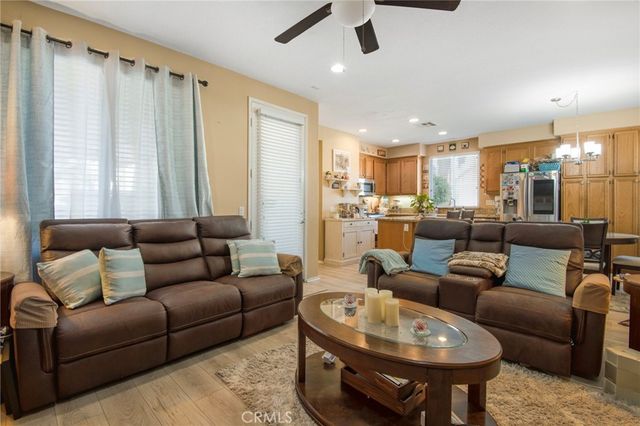 37241 Galileo Lane, Murrieta, CA 92563