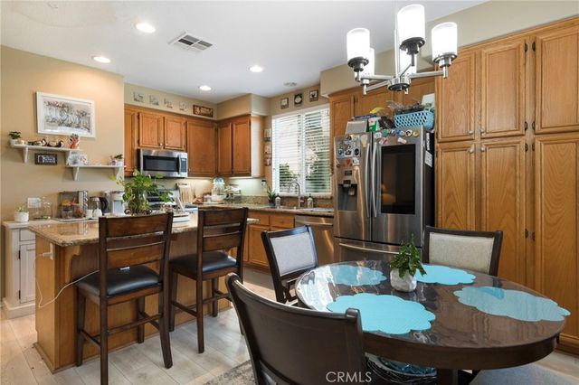 37241 Galileo Lane, Murrieta, CA 92563