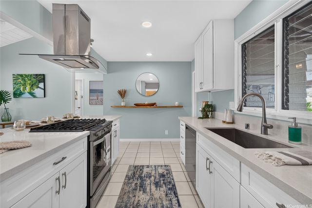 633 Keolu Drive, Kailua, HI 96734