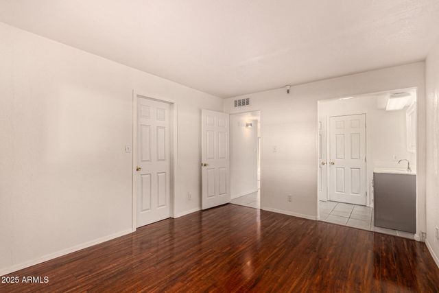 7502 E THOMAS Road 110, Scottsdale, AZ 85251