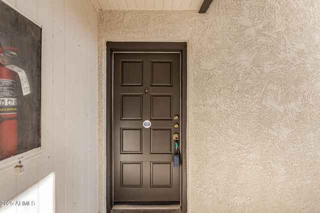 7502 E THOMAS Road 110, Scottsdale, AZ 85251