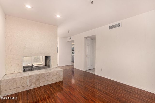 7502 E THOMAS Road 110, Scottsdale, AZ 85251