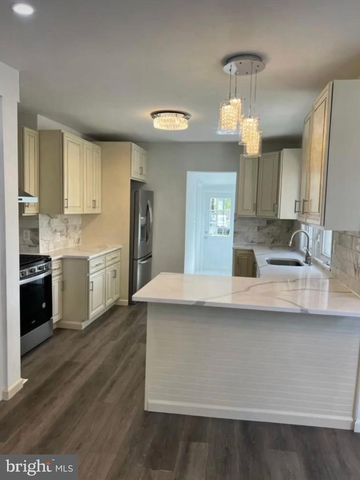 224 MILL ST, Delran, NJ 08057