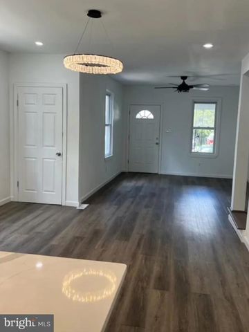 224 MILL ST, Delran, NJ 08057