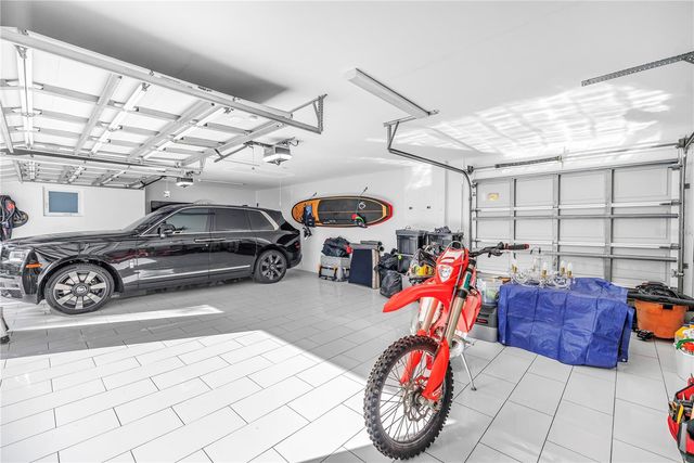 145 BAY POINT DRIVE NE, St Petersburg, FL 33704