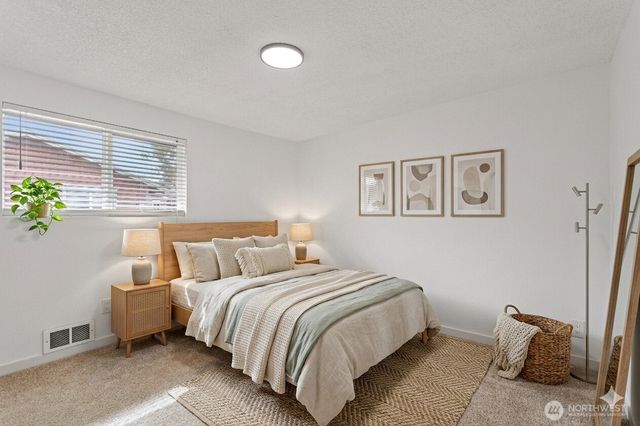 9719 5th Street NE, Lake Stevens, WA 98258