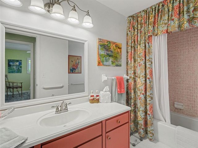6818 11TH AVENUE W, Bradenton, FL 34209