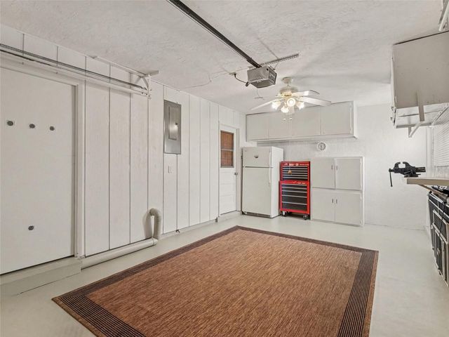 6818 11TH AVENUE W, Bradenton, FL 34209