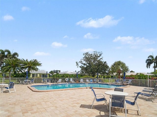 6818 11TH AVENUE W, Bradenton, FL 34209